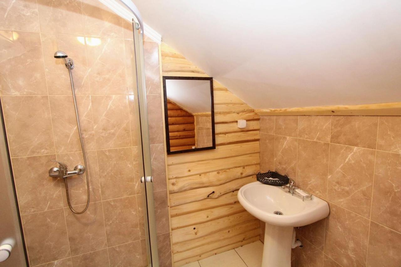 Мала Одеса Hotel Яблуниця Екстериор снимка
